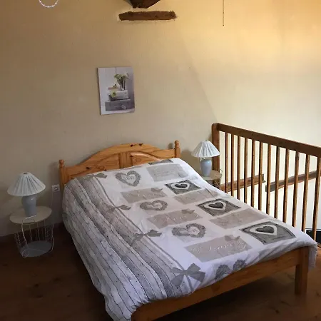 Les Granges בית נופש Les Lèves-et-Thoumeyragues